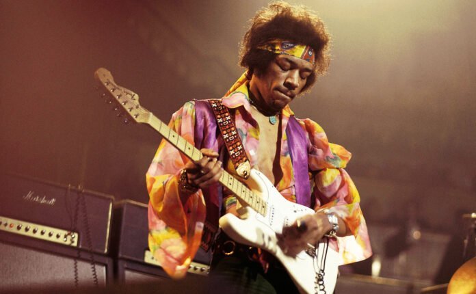 Jimi Hendrix au Royal Albert Hall de Londres en 1969.