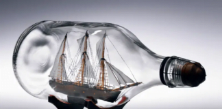 Construction de navires en bouteilles
