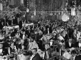 Le premier banquet des Oscars, le 16 mai 1929, à l'hôtel Hollywood Roosevelt