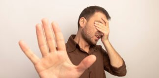 Se voiler la face sur la réalité : une dangereuse fuite en avant