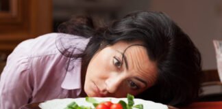 Troubles de l'Alimentation chez les Femmes d'Âge Mûr : Un Combat Silencieux
