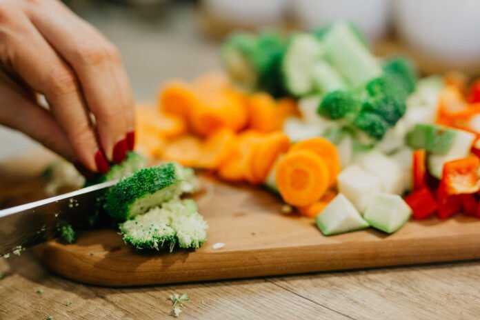 Légumes Crus ou Cuits : La Quête du Meilleur pour Votre Santé