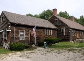 Maison hantée : l'incroyable histoire des Perron !