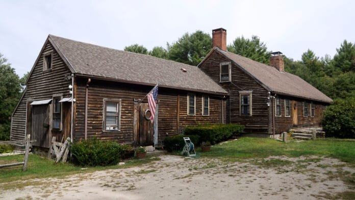 Maison hantée : l'incroyable histoire des Perron !