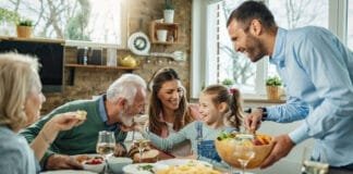 Le repas en famille, une école de la vie