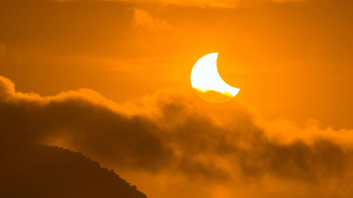 Une éclipse partielle de Soleil